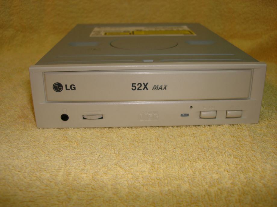 LG - CD ROM pogon IDE interni