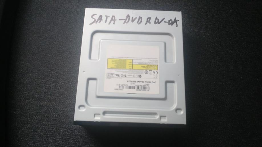 SATA DVD RW - ispravan