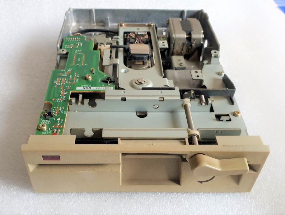 TEAC floppy drive 5.25 incha
