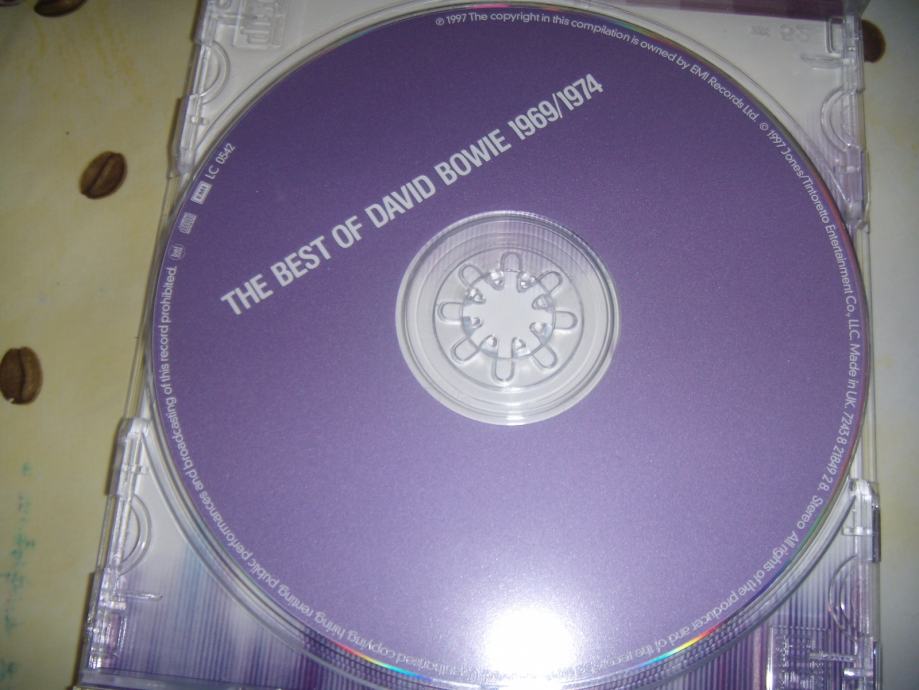 THE BEST OF DAVID BOWIE 1969 / 1974 - CD