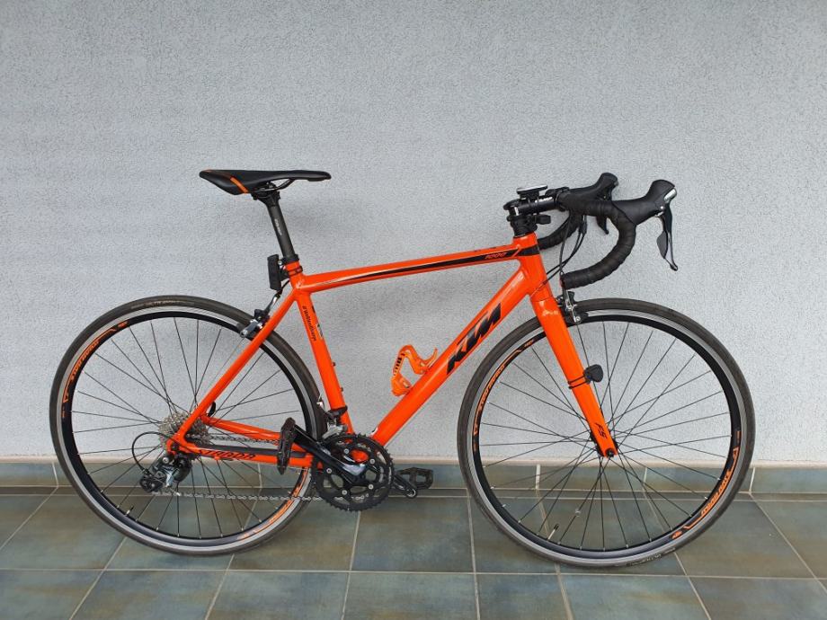 tommaso strada 200 review