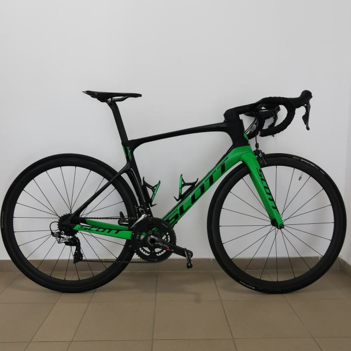 Zipp 303 Scott Foil Zipp 404s Scott Foil RC Shimano Dura Ace