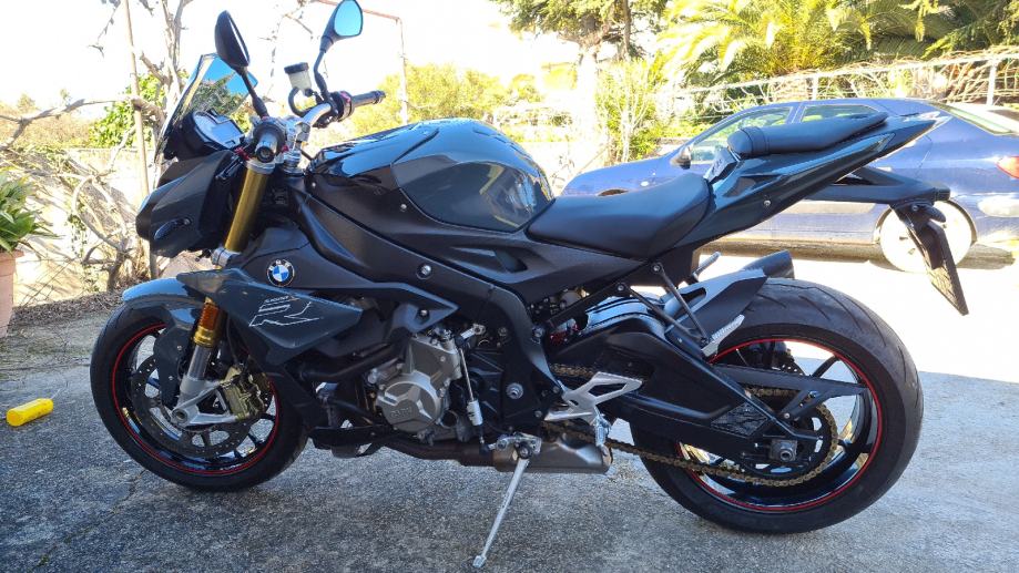Bmw R999 BMW S 1000 R 999 cm3, 2017 god.