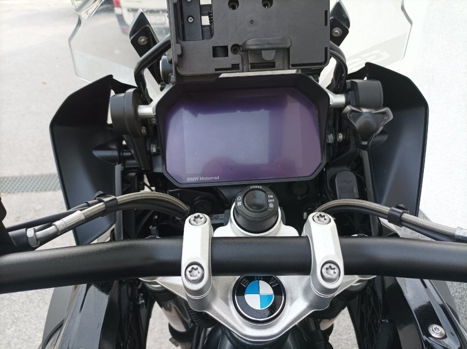 BMW R 1250 GS TRIPLE BLACK ABS TCS ESA RDC, S GARANCIJOM, 2021 god.