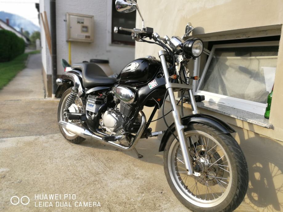 Carenage Latéral Chromé Gilera Coguar 125 4T (1999-2002) – Argenté (Occasion)