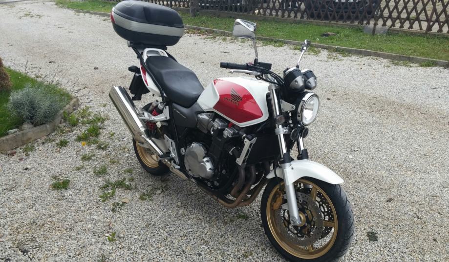 Honda Bikes and ATVs (With Pictures)