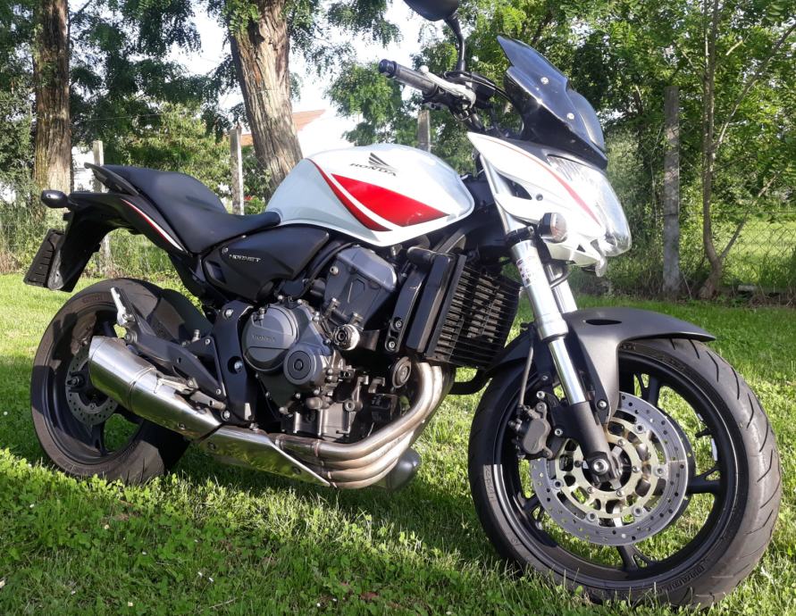 Honda hornet 2010