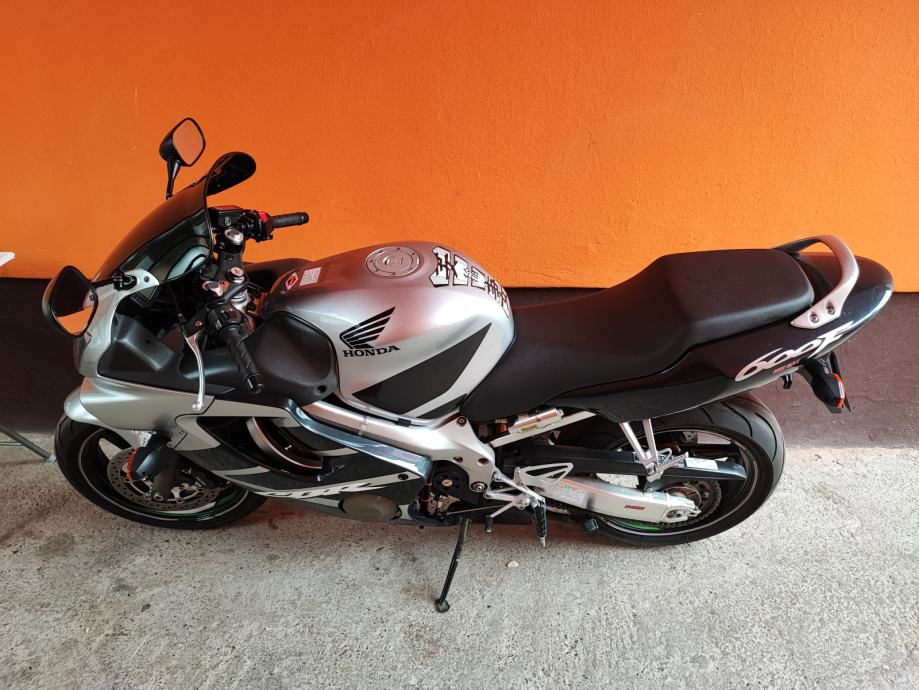 Superbike Aufsatz-Gabelbrücke für HONDA CBR 600 F (PC35) 2003 - 2006
