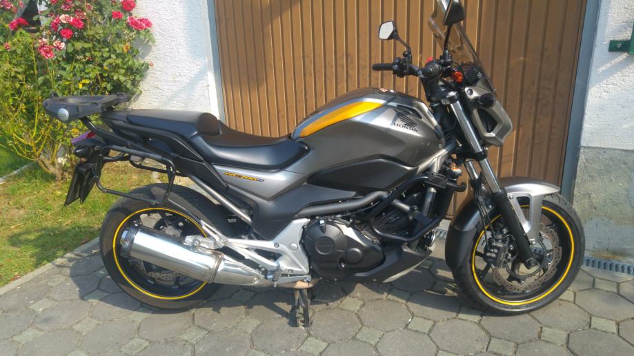 Honda 700nc автомат