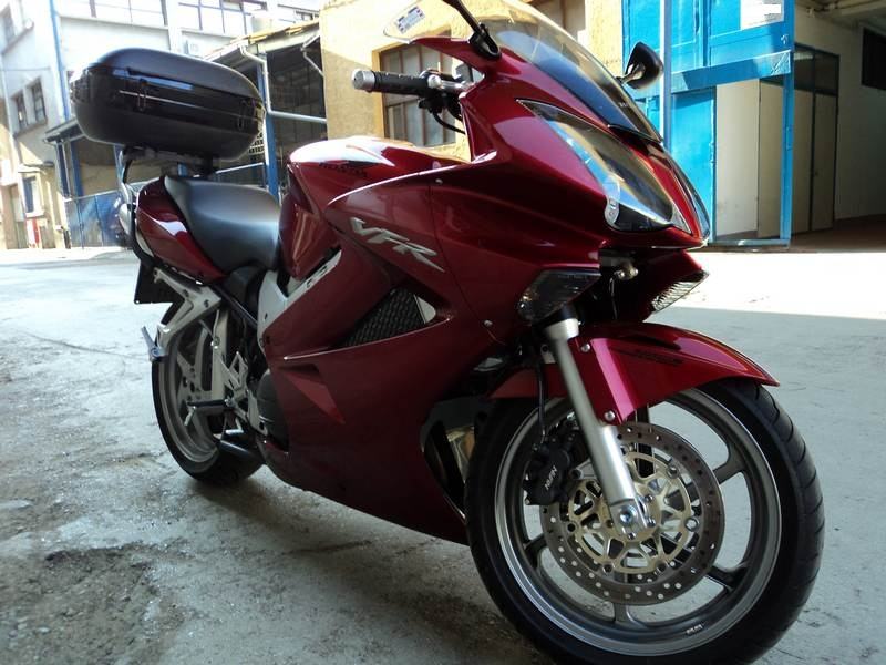 Honda vfr 800 2006
