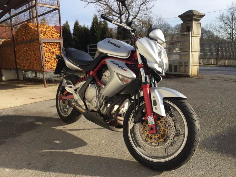 650 R6n Kawasaki Er6N 650 cm3, 2006 god.
