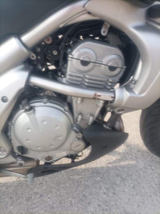 Araignée Centrale Kawasaki Versys 650 (2007-2009) - Pièce D'occasion