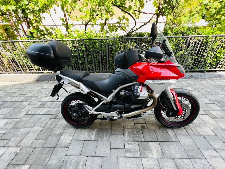 Moto Guzzi Stelvio 1200 1200 cm3, 2008