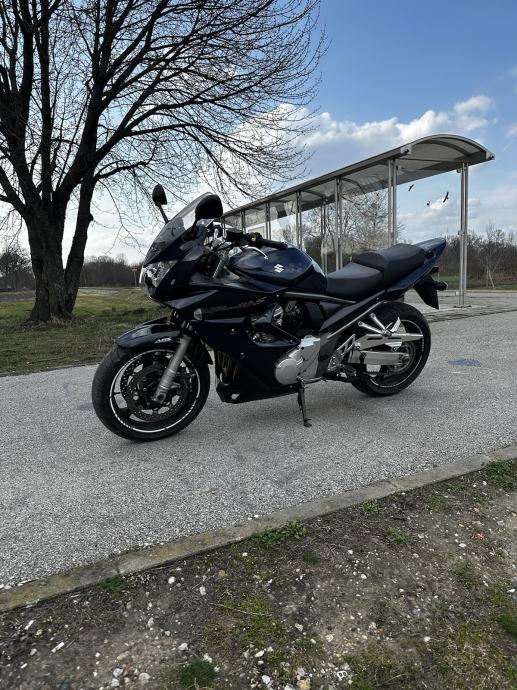 TRIUMPH TIGER 800XC & XR 25mm Tieferlegungssatzhundeknochenaufhängung Schwarz 116643843425