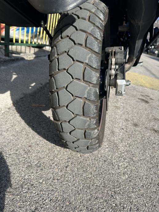 COMPTEUR POUR SUZUKI V-STROM(DL650A L0 ) 2010 la référence SUZUKI MOTO