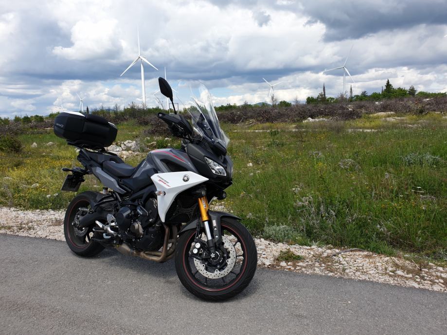 yamaha tracer 900 gt akrapovic