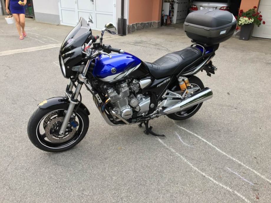 xjr13000