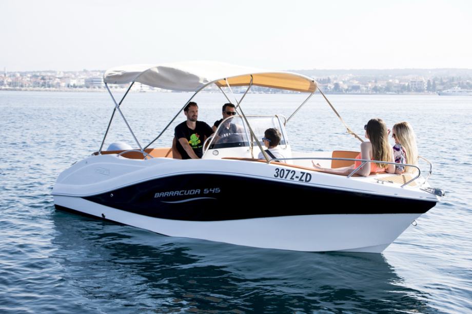 RENTABOAT Barracuda 545