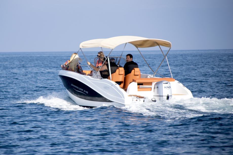 RENTABOAT Barracuda 545