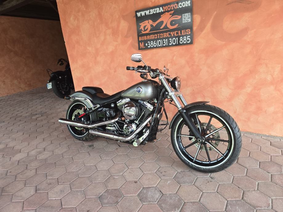 Harley Davidson BREAKOUT 1690 cm3, 2016 god.