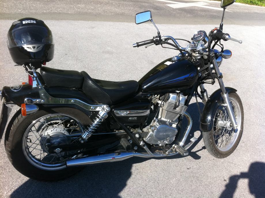 Honda cmx 250 rebel