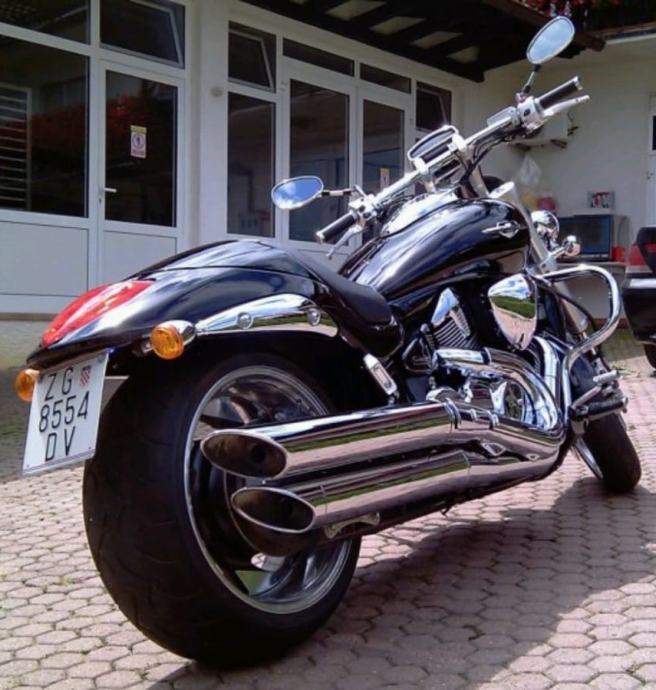 suzuki 1800r intruder