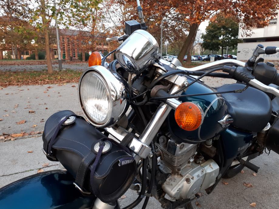 Commodo Droit Complet Suzuki 125 GZ Marauder – Pièce D'occasion