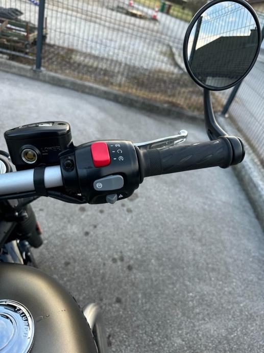 Protection De Cadre PUIG Pour Triumph Bonneville 1200 Bobber (2017-2024) - Noir - Neuf, Fabriqué En Italie