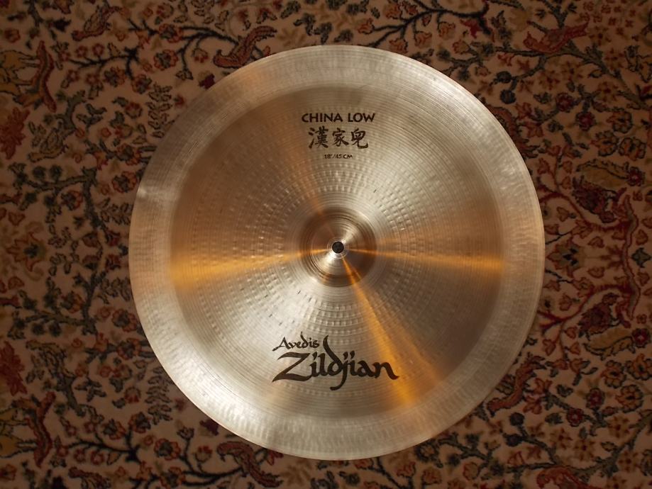 Zildjian Avedis 18 China low