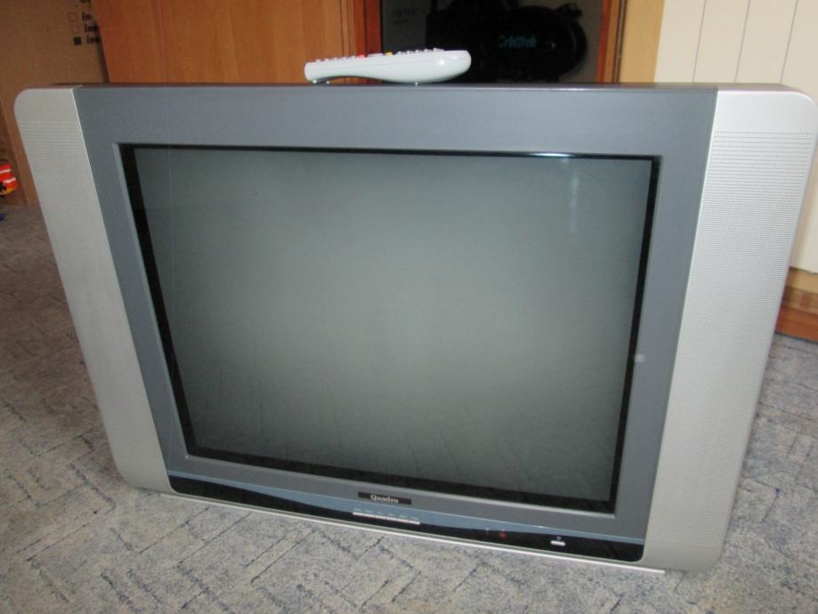 Prodajem Quadro 72cm televizor