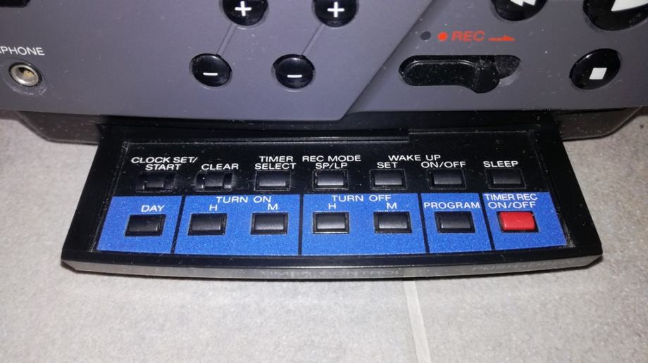 Sony Trinitron TV Video 8 COMBO