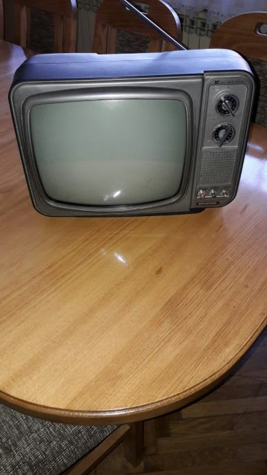 Stari tv standard crno bjeli