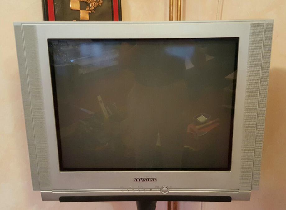 Akcija TV Samsung CW 25M064N + zidni podesivi nosac