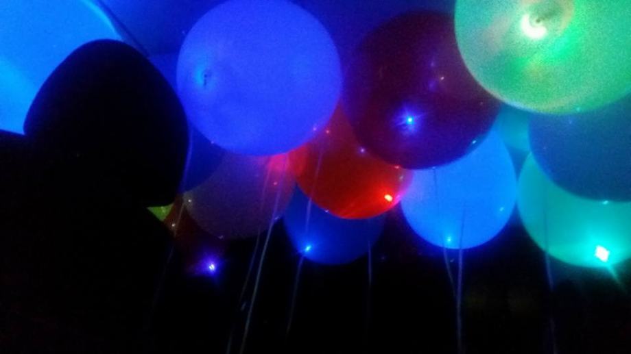 LED BALONI ZA ROĐENDANE, SVADBE, PARTY 50 kom - SVJETLEĆI LED BALONI