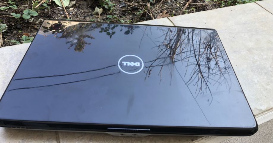Dell Vostro 1015 15,6 led intel c2duo 2 ghz 2 gb ram 120 gb hdd win7