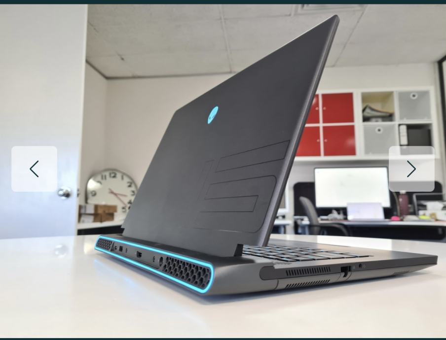 Laptop ALIENWARE M15 R5 AMD Ryzen 7 5800H 4.4 GHz NVIDIA GeForce RTX 3