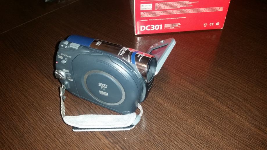 Kamera Canon DC301