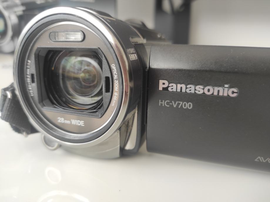 Kamera Panasonic HC-V700, Full HD (1920x1080/50p), 21x Zoom