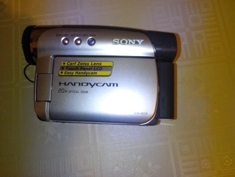 Kamera Sony DCR-HC24E
