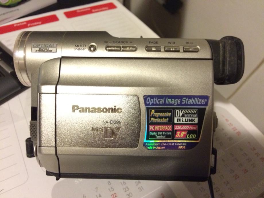 PANASONIC MINI DV CAMCORDER NV DS99