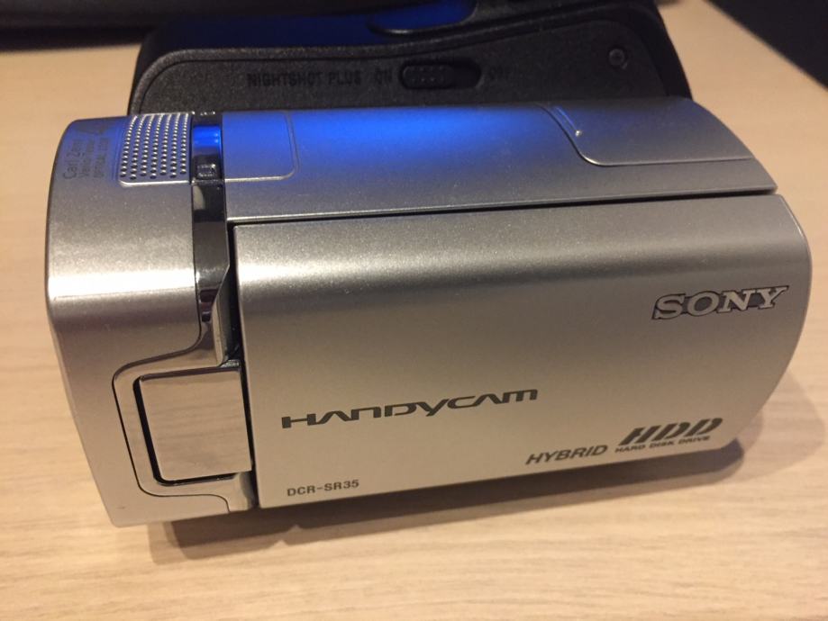 Sony Handycam DCR-SR57E - Caméscope - 800 KP - 60x zoom optique - Carl Zeiss