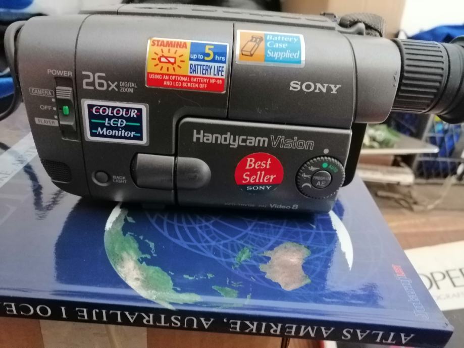 Sony Handycam Vision Video 8 CCD TRV 12E