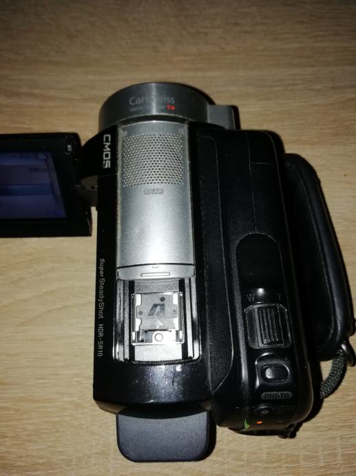 Sony HDRSR10E, digitalna video kamera, prodaje se