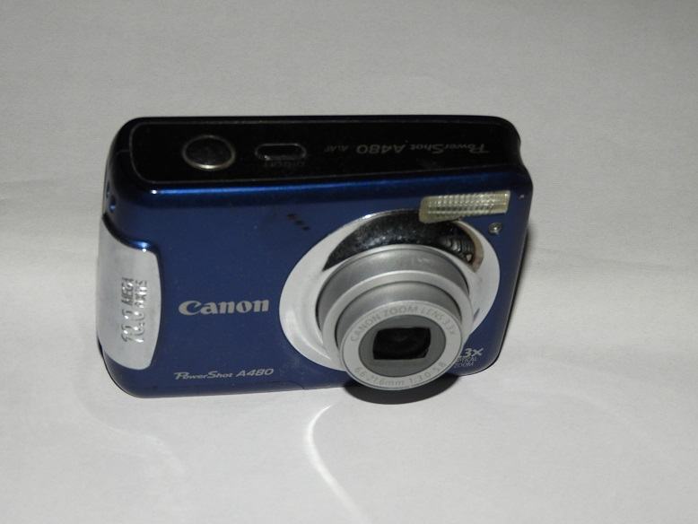 Canon PowerShot A480 10mp, optički zoom 3,3
