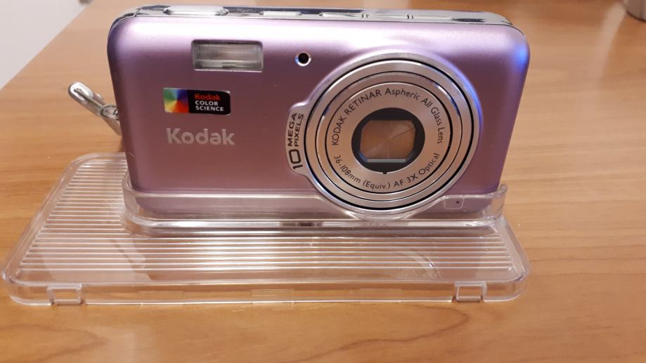 digitalni fotoaparat Kodak EasyShare V1003