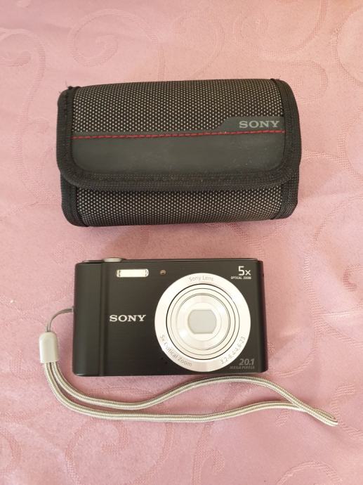 Digitalni fotoaparat Sony cybershot  DSC-W800 20.1 MP