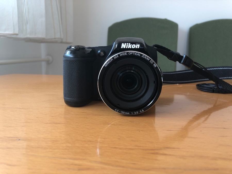 Nikon Coolpix L820 (16 MP, 30x optical zoom...