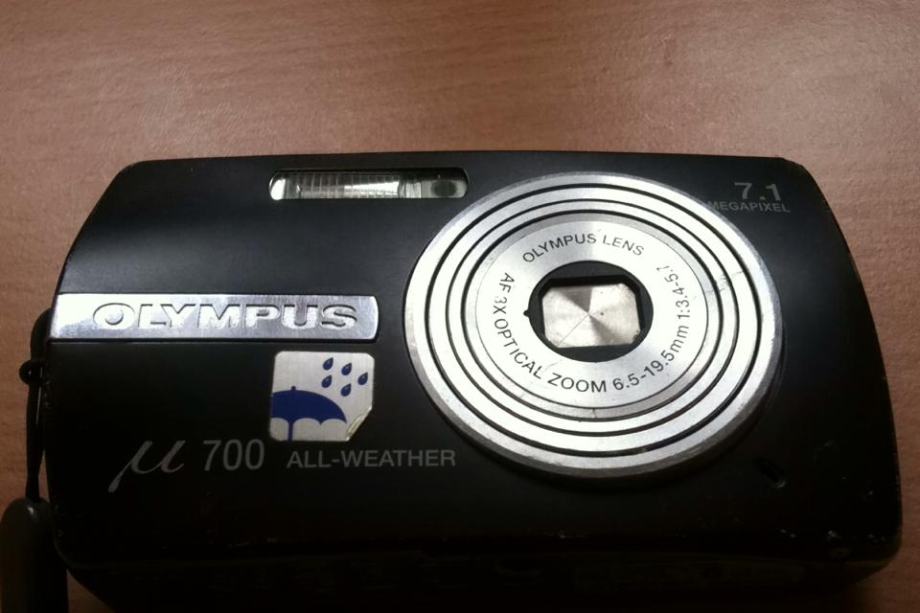 Olympus u700 digitalni fotoaparat