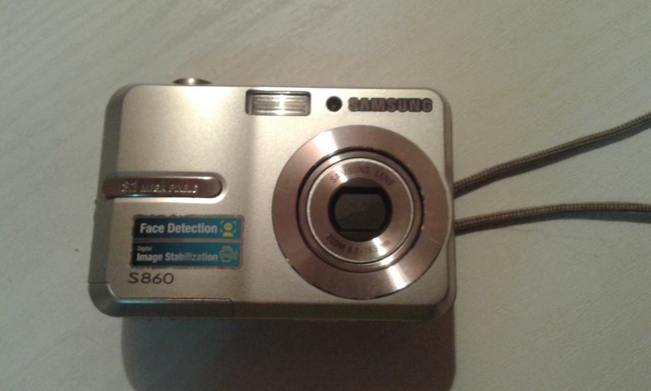 Fotoaparat Samsung S860