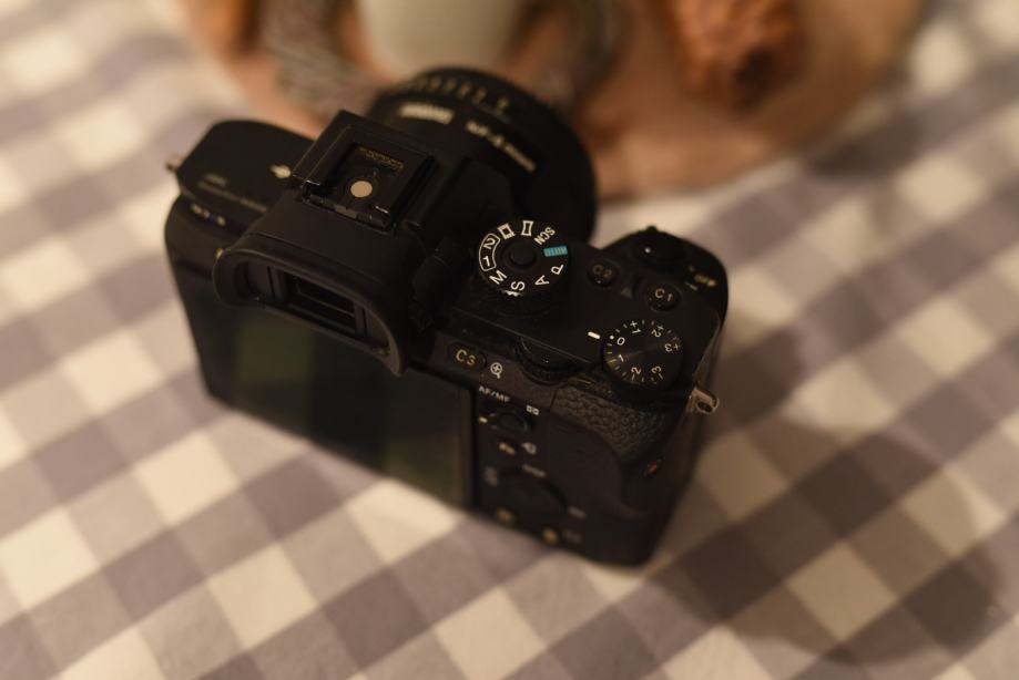Sony A7s2